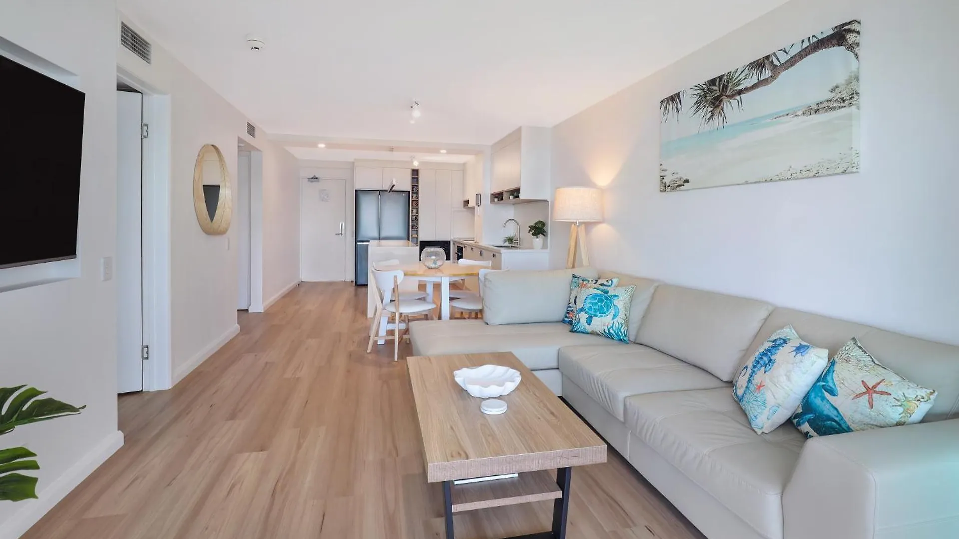 Grand Palais Boolarong Beachside Apartments Alexandra Headland Θέρετρο