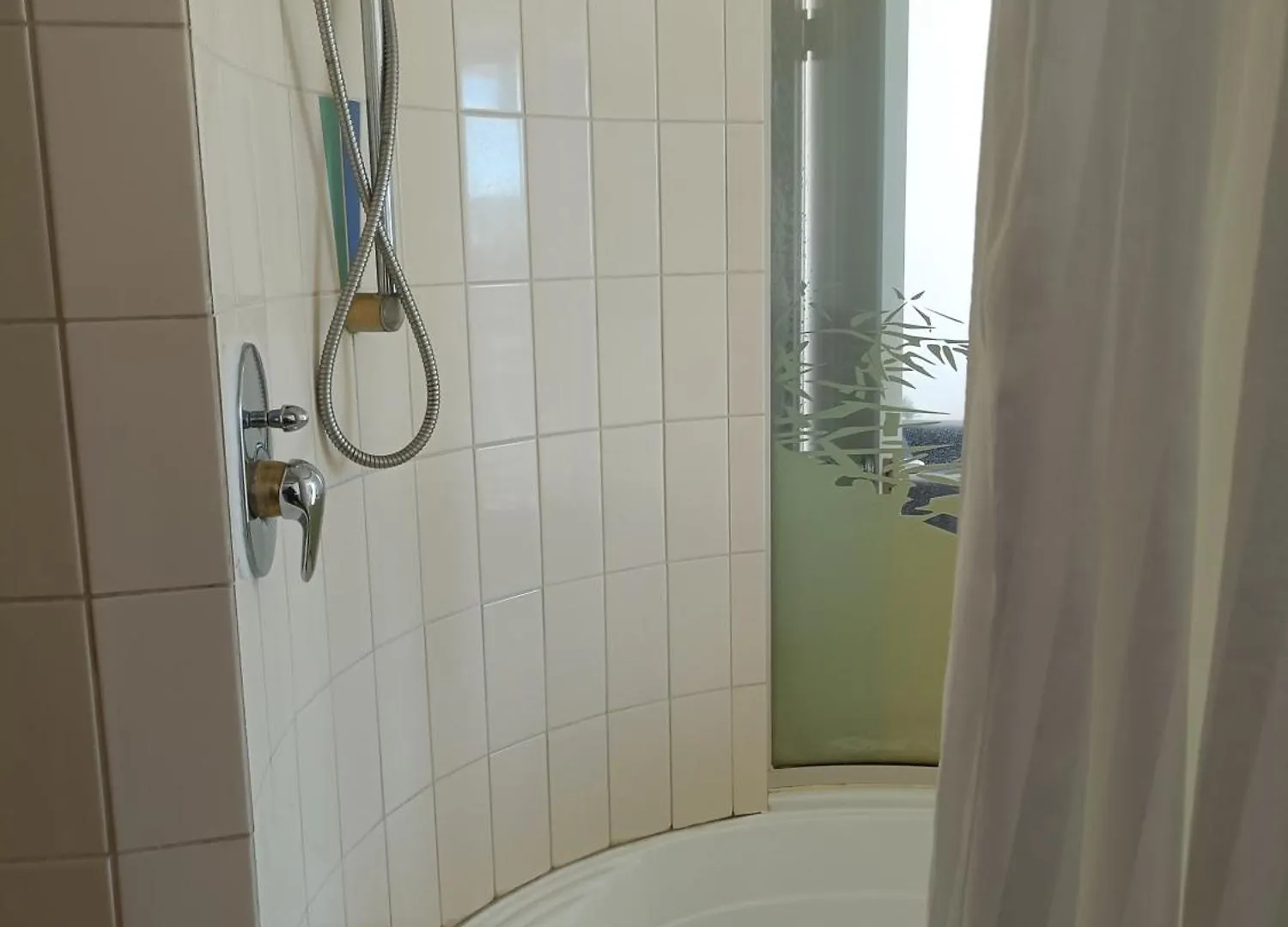 Grand Palais Boolarong Beachside Apartments Alexandra Headland